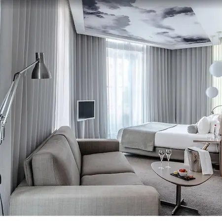 Hotel Le Grand Balcon 4*