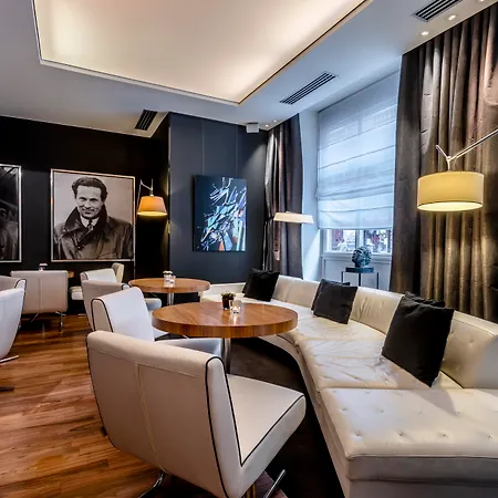 Hotel Le Grand Balcon Toulouse