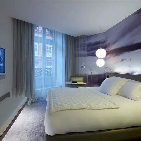 Le Grand Balcon Hotel 4*
