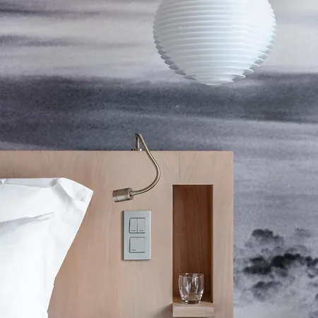 Le Grand Balcon Hotel