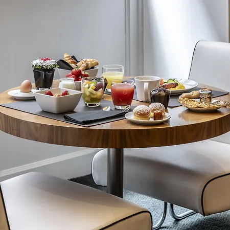 Le Grand Balcon 호텔 4*