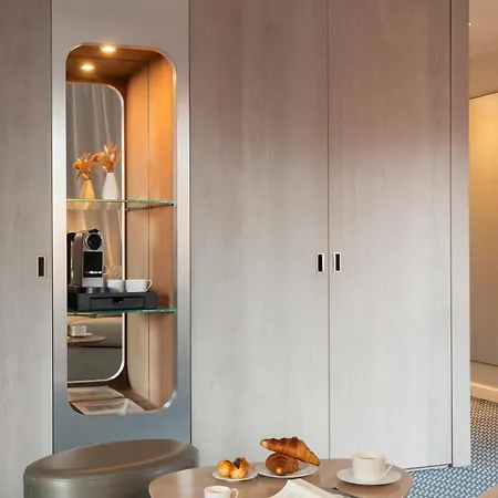 Le Grand Balcon 4*