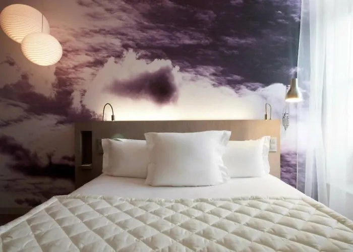 Hotel Le Grand Balcon Toulouse