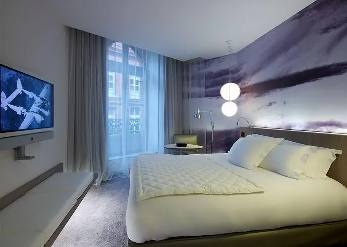 Le Grand Balcon Hotel