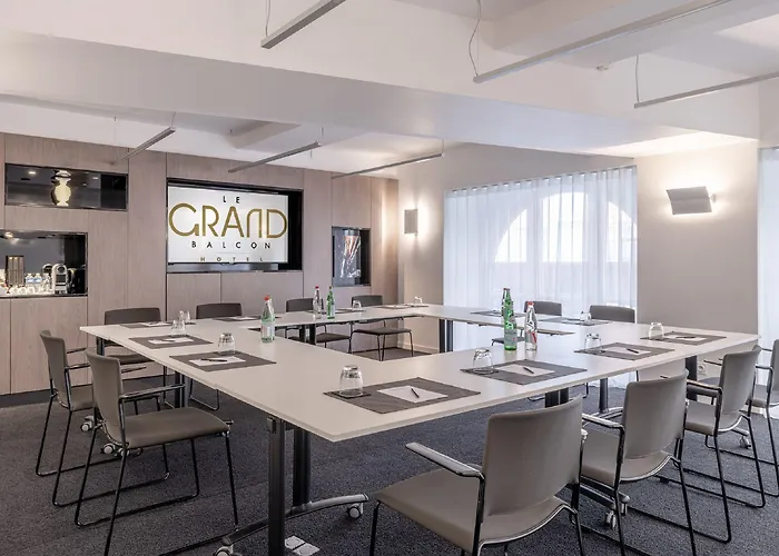 ル グラン バルコン 4* トゥールーズ
