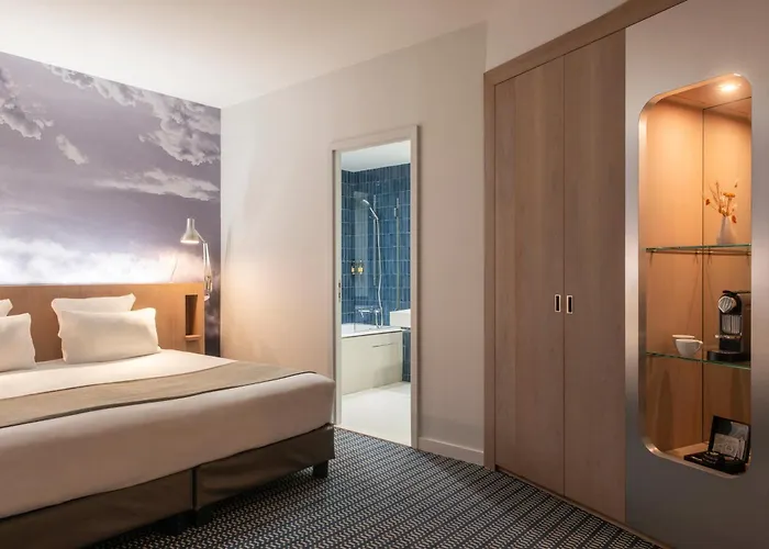 Le Grand Balcon Hotel