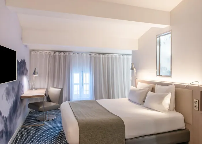 ル グラン バルコン 4* トゥールーズ