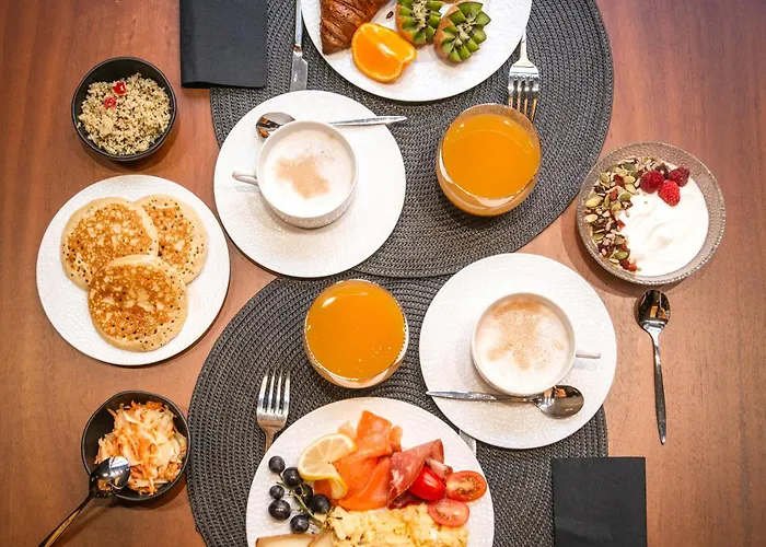 Le Grand Balcon Hotel 4*