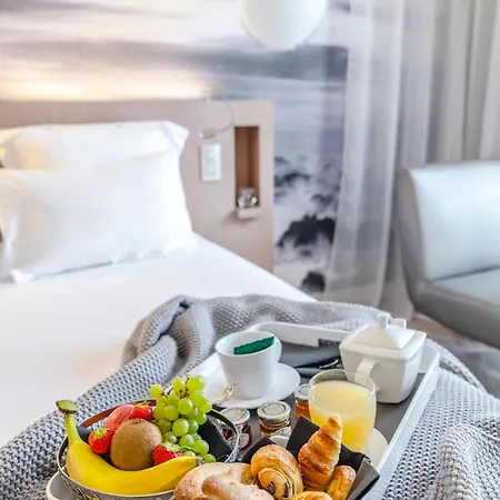 Le Grand Balcon 4*